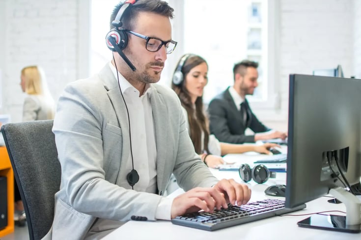 AI agent in telecom: instant customer responses and support for advisors