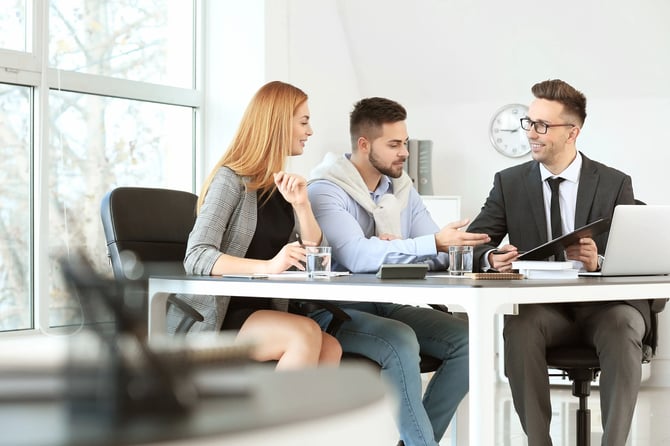 Opti-channel strategy in the banking sector to enhance customer relationship
